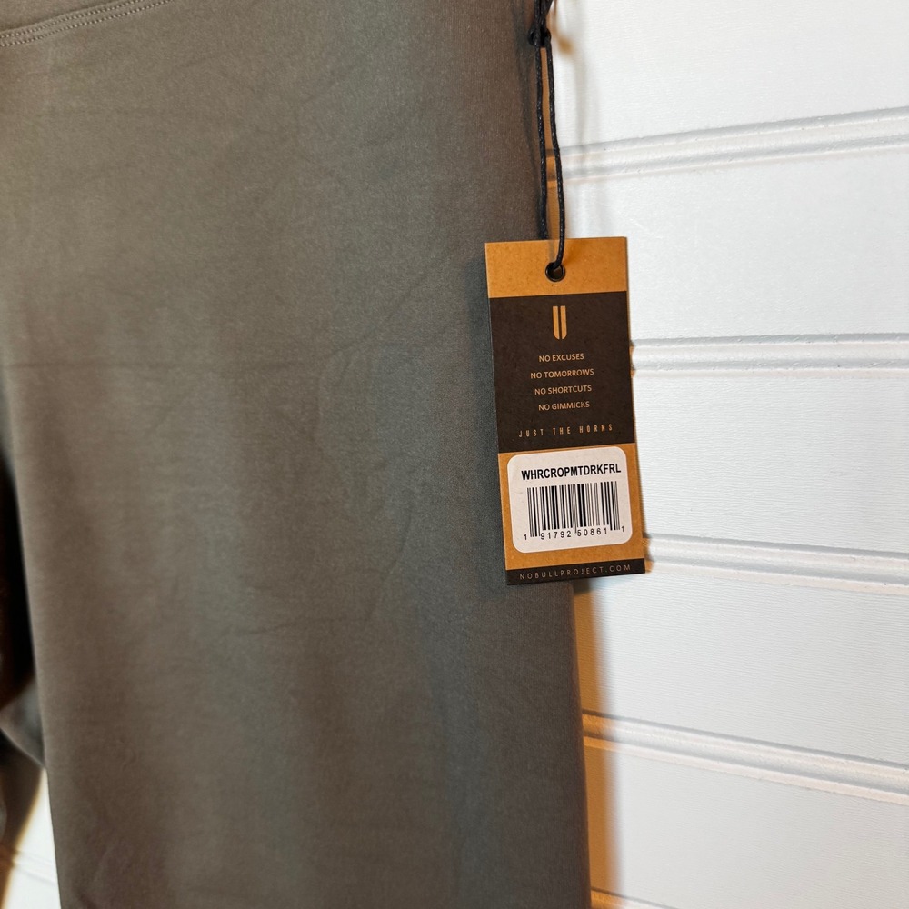 NOBULL Womens Dark Olive Green Workout Leggings Capris Size L NEW - Picture 2 of 8